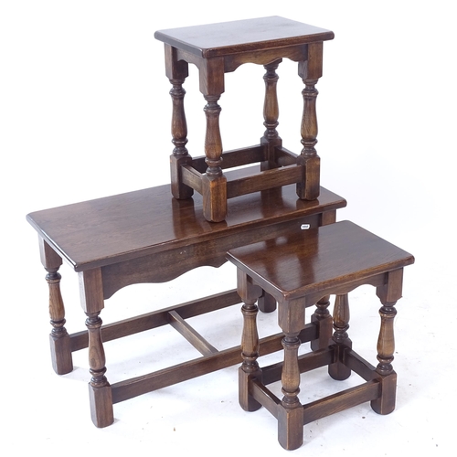 2071 - An oak nest of 3 tables, W72cm, H45cm, D32cm