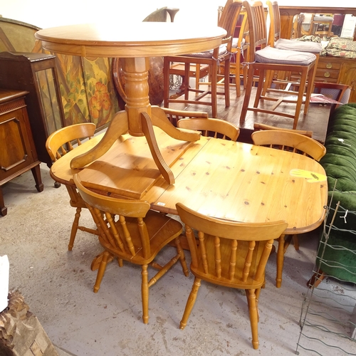 2615 - A pine extending dining table with single spare leaf, together with a set of 5 matching chairs, tabl... 