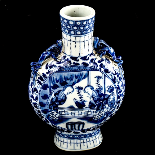 194 - A Chinese blue and white porcelain moon-shaped vase, with painted figures, height 29cm