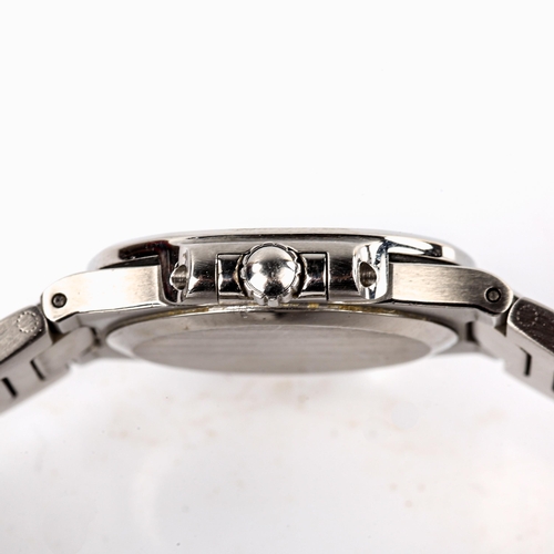 413 - PATEK PHILIPPE - a lady's stainless steel Nautilus quartz bracelet watch, ref. 4700/1, circa 1980s, ... 