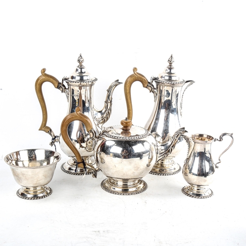 605 - An Elizabeth II 5-piece silver tea and coffee set, comprising teapot, coffee pot, hot water jug, sug... 