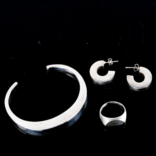 652 - Various Danish sterling silver jewellery, including heavy plain form cuff bracelet by Munnecke, 38.1... 