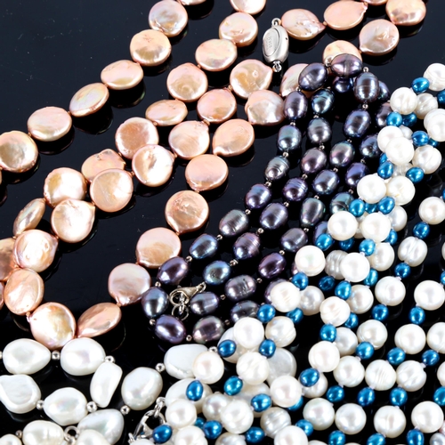 693 - A quantity of freshwater pearl necklaces