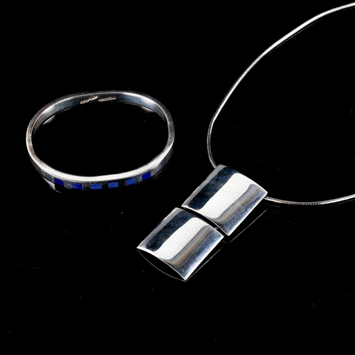 713 - A Mexican sterling silver and blue enamel bracelet, and a modern stylised silver pendant necklace, 4... 