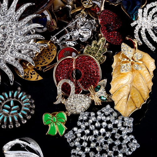 718 - A quantity of various Vintage and modern costume jewellery