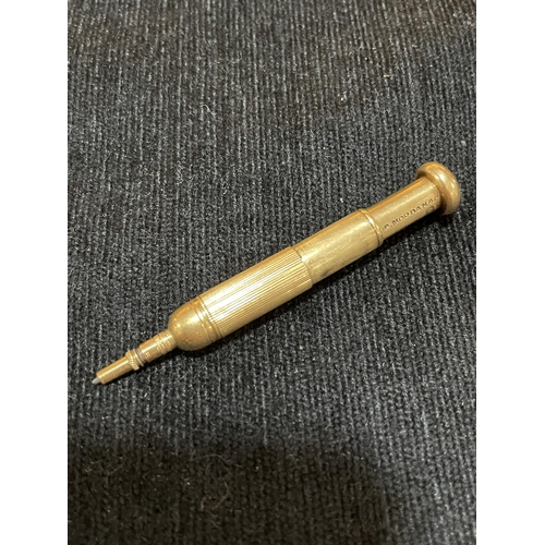 206 - S Mordan & Co 18ct gold bullet-shaped pocket pencil, length closed 2.5cm