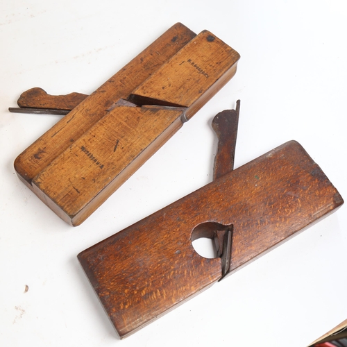 64 - A quantity of Vintage moulding woodworking planes (2 trays)