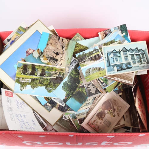 78 - Various Vintage loose postcards, mostly topographical (boxful)