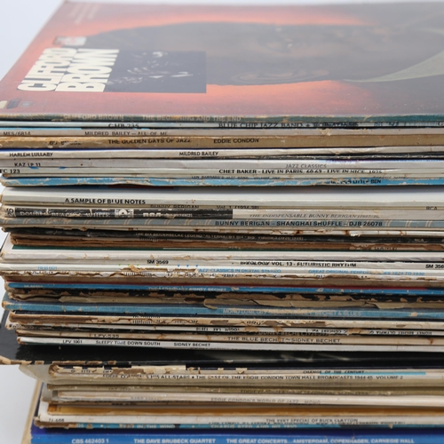 254 - Various Vintage vinyl LPs and records, including mostly jazz (boxful)