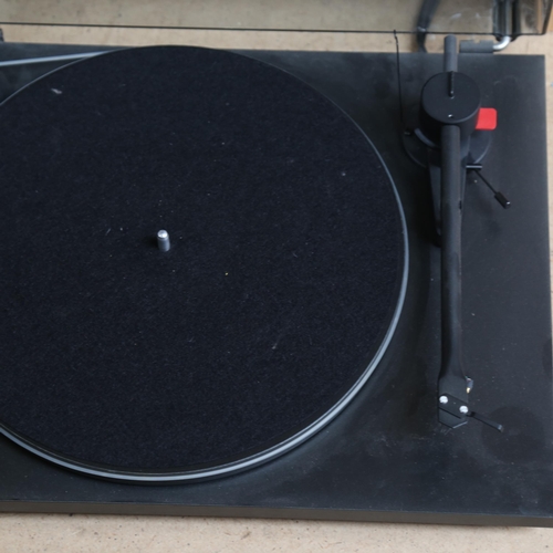 264 - A Pro-Ject turntable, and a Kenwood stereo integrated amplifier KA-1060 (2)