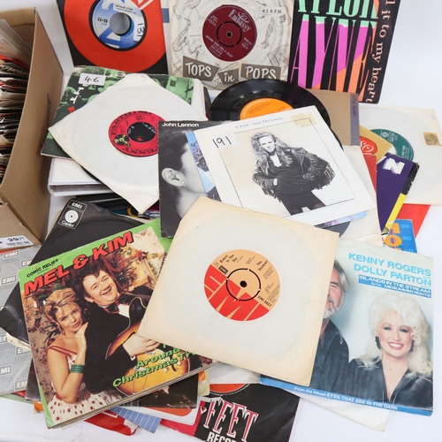 266 - Various Vintage vinyl 45s and singles, including 2 x EP Collection Elvis Presley, Queen, Joe Walsh e... 