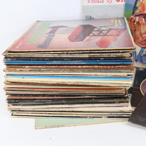 275 - Various Vintage vinyl LPs and records, including Lester Young, Joe Venuti, Bessie Smith etc (boxful)