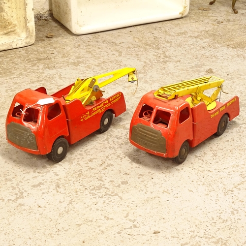 2717 - A Vintage Tri-ang fire service truck, and a break-down service lorry (2)