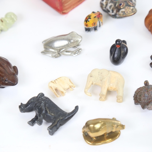 778 - Various figural animal collectables, including frog and lily pad netsuke, signed frog netsuke, brass... 