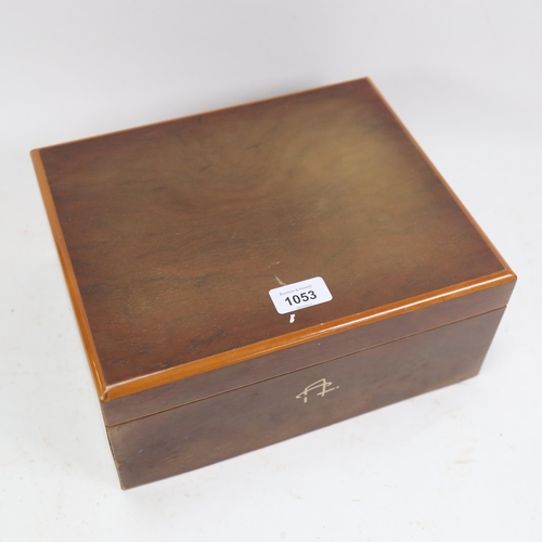 1053 - A Vintage humidor, with hygrometer, width 29cm