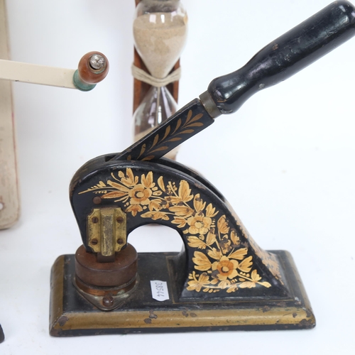 899 - Various collectables, including coffee grinder, coal shovel, blind stamp press etc