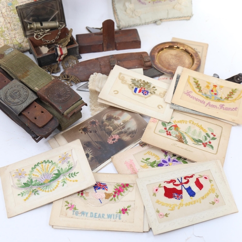 927 - Various military items, including German belt, silk cards, First World War Victory medal, to 2757 Gu... 