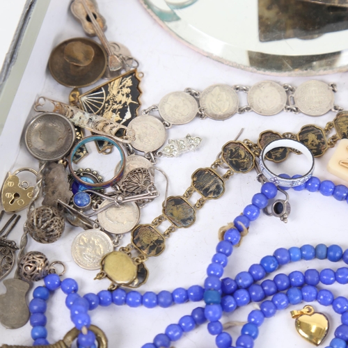 1250 - A tray of assorted jewellery, to include coin-set bracelet, a Komai Japanese panel bracelet, filigre... 