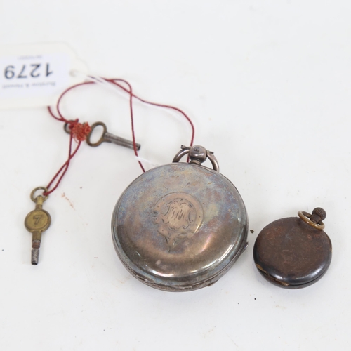 1279 - A Waltham silver-cased key-wind pocket watch, with subsidiary dial, silver dust cap, movement number... 