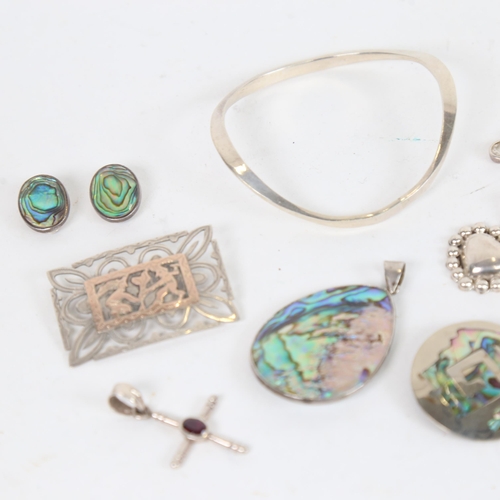 1310 - A group of assorted Danish jewellery, to include bracelets, abalone shell pendant etc