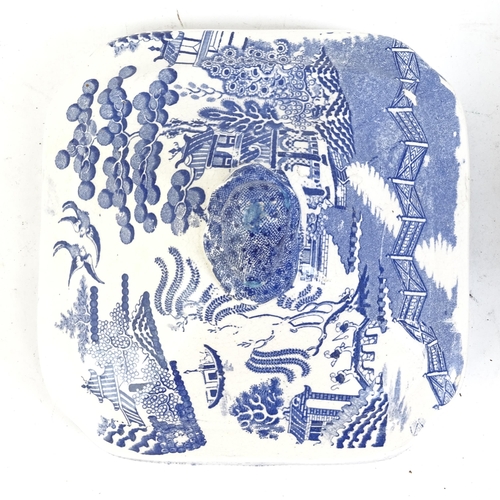 561 - Victorian Willow pattern china etc