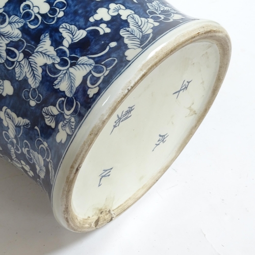 429 - A large Chinese blue and white porcelain baluster jar, with foliate decoration and butterflies, 4 ch... 