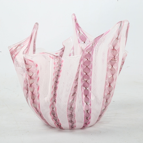 1582 - BIANCONI/VENINI, Murano, Italy, a small pink Fazzoledo glass vase, 1950s, signed to base, height 15c... 