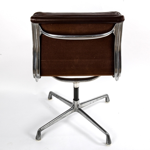 1591 - CHARLES EAMES for Herman Miller, EA 214 Soft Pad chair in brown leather, first edition on 4-star bas... 