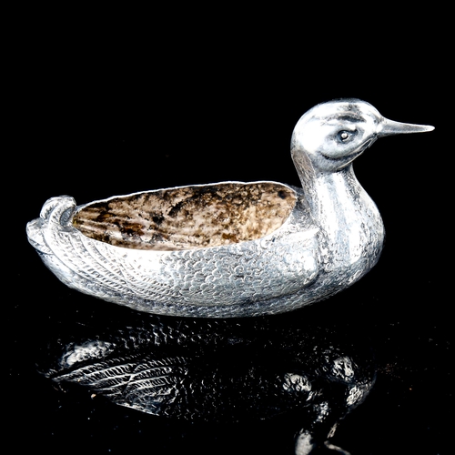 134 - An Edwardian novelty silver figural duck pin cushion case, by Sampson Mordan & Co Ltd, hallmarks Che... 