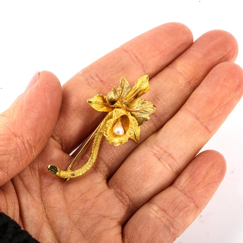 146 - A late 20th century Continental 18ct gold baroque pearl floral brooch, brooch length 44.6mm, 5.3g