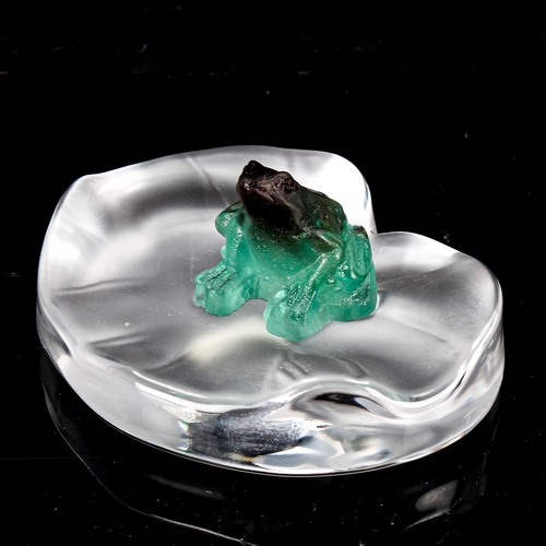 1095 - A Daum Crystal pate de verre glass frog in green/purple, sitting on a clear and frosted crystal lily... 