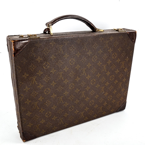 1109 - LOUIS VUITTON - Vintage leather briefcase, 41cm x 31cm x 7cm