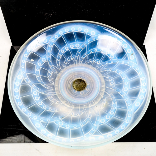 1195 - **AMEND MAKER** An Art Deco opalescent glass bowl by J Landier of France, with relief moulded design... 