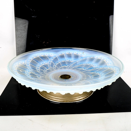 1195 - **AMEND MAKER** An Art Deco opalescent glass bowl by J Landier of France, with relief moulded design... 