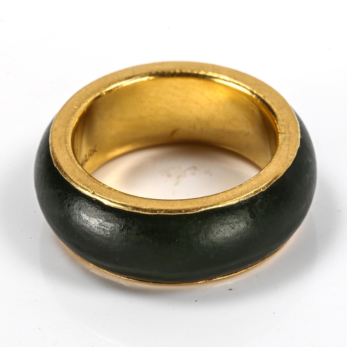 177 - PETER VANG - a Vintage Danish designer 22ct gold jade band ring, band width 8.4mm, size O, 6.9g