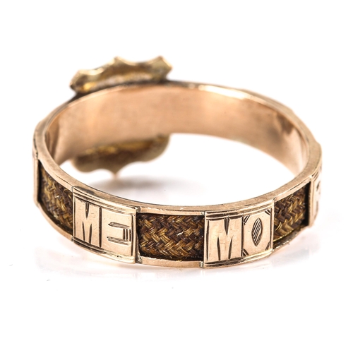 187 - A late 19th century 9ct gold memorial ring, with central shield plaque and In Memory Of open woven h... 