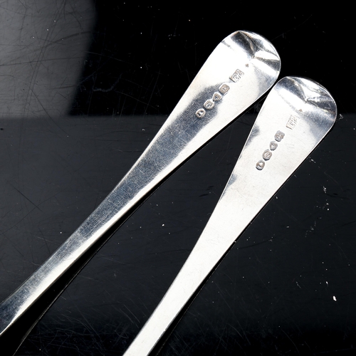 206 - A pair of William IV silver Old English pattern tablespoons, by Jonathan Hayne, hallmarks London 182... 