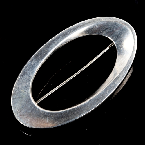 289 - HANS HANSEN - a Vintage Danish modernist sterling silver oval brooch, length 57mm, 20.9g