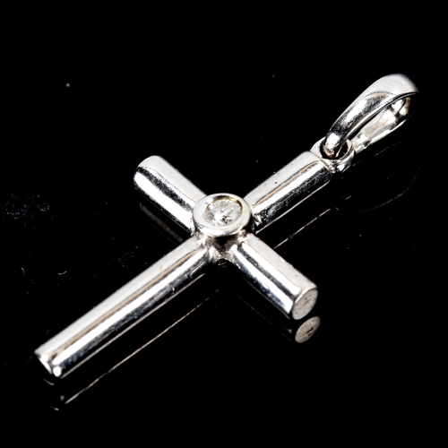 321 - A modern 9ct white gold diamond cross pendant, set with modern round brilliant-cut diamond, overall ... 