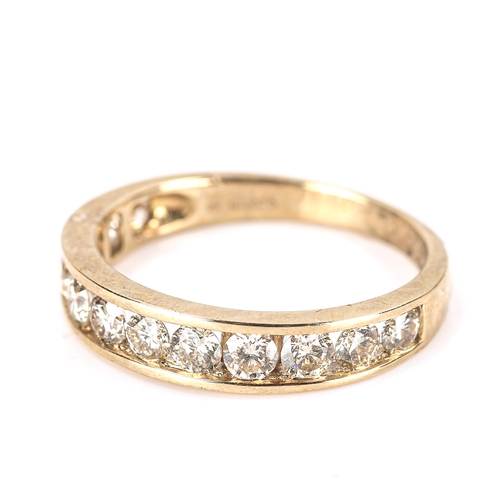 341 - A modern 9ct gold diamond half eternity ring, set with modern round brilliant-cut diamonds, total di... 