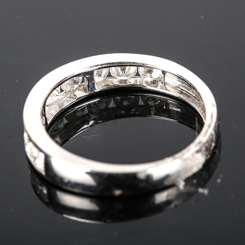 342 - A modern 18ct white gold diamond half eternity ring, set with modern round brilliant-cut diamonds, t... 