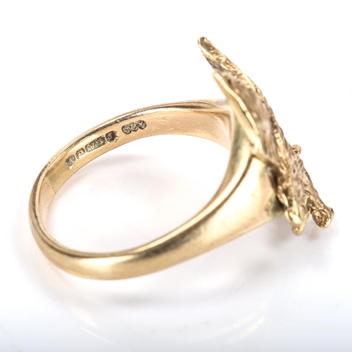 346 - A heavy mid-20th century 9ct gold figural eagle signet ring, maker's marks A and W, hallmarks Birmin... 