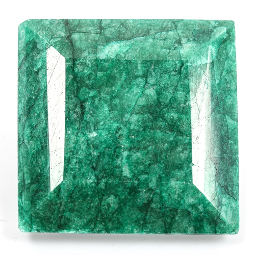 350 - 142ct unmounted square step-cut emerald, dimensions: 39mm x 39mm x 11mm, 28.7g, with GLI Gemstone Re... 