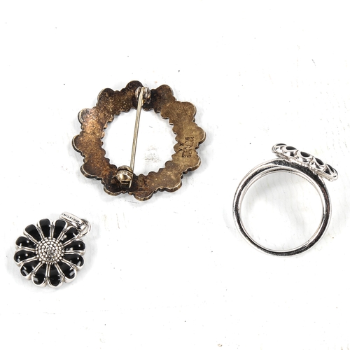 497 - Various Danish silver and black enamel jewellery, comprising ring, pendant and brooch, maker's inclu... 