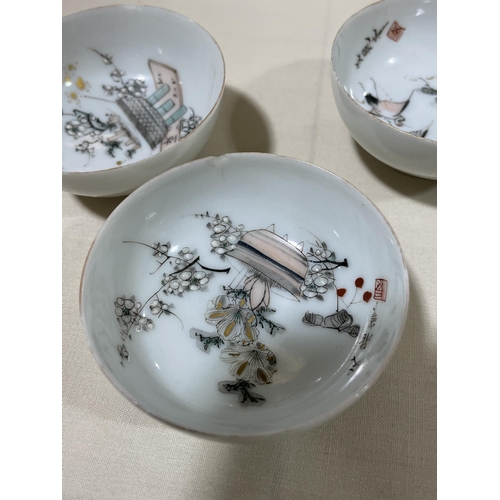 1166 - A group of Oriental porcelain bowls