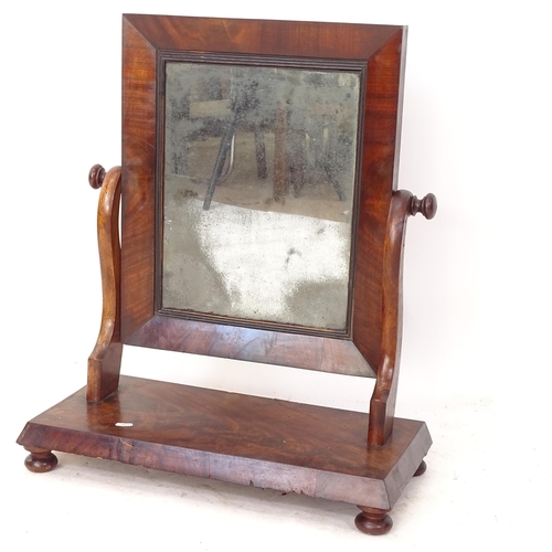 2191 - A Regency mahogany swing toilet mirror, W57cm, H67cm