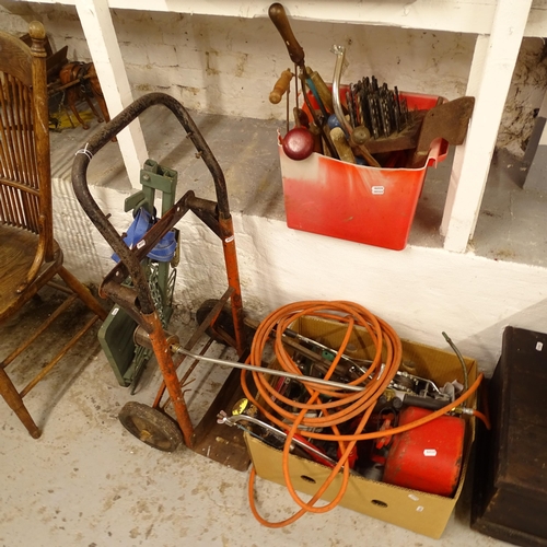 2713 - A group of assorted tools, a sack barrow, petrol tank etc