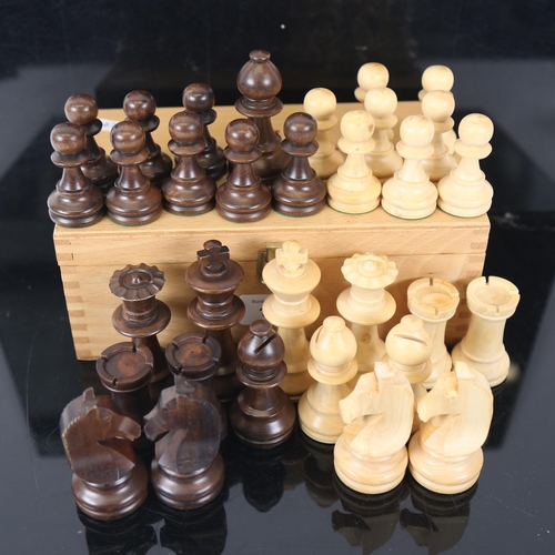 173 - A French Chavet boxwood Staunton pattern chess set, boxed