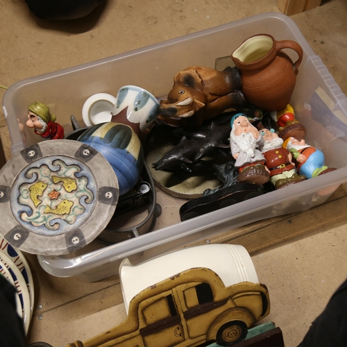 853 - Various ceramics and collectables, including Keith Murray for Wedgwood white pottery jug etc (boxful... 