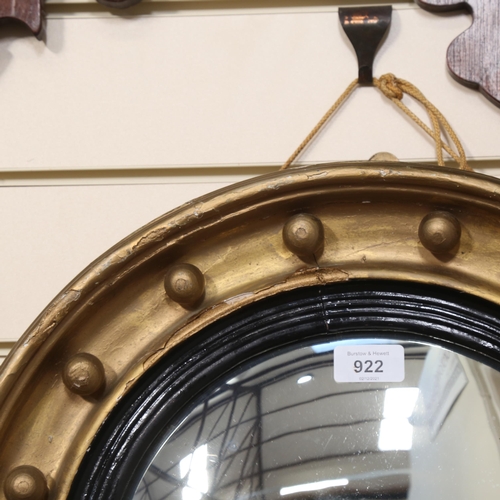 922 - A Victorian giltwood convex wall mirror, W47cm